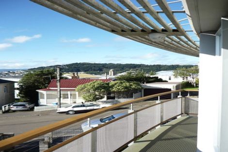 Photo of property in 74 Nairn Street, Mount Cook, Wellington, 6011