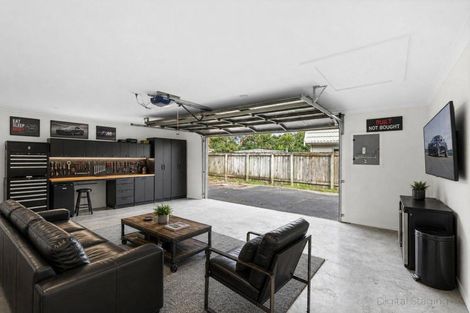 Photo of property in 14 Olliver Grove, Waikanae Beach, Waikanae, 5036