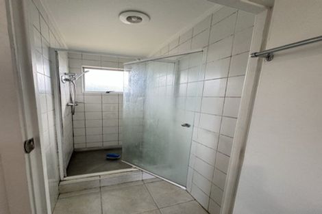 Photo of property in 8 Kopi Place, Massey, Auckland, 0614