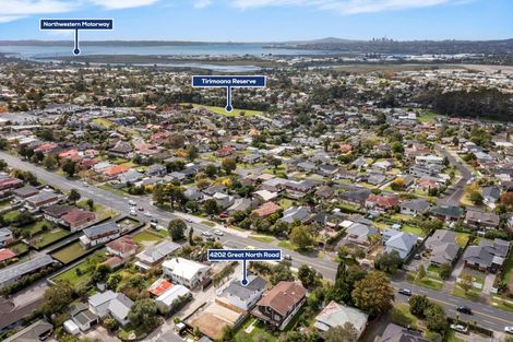 Photo of property in 4202a/2 Great North Road, Glendene, Auckland, 0602