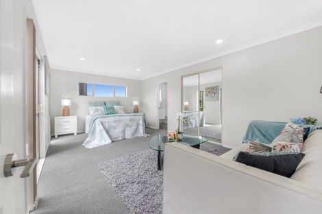 Photo of property in 97 Baverstock Road, Flat Bush, Auckland, 2016