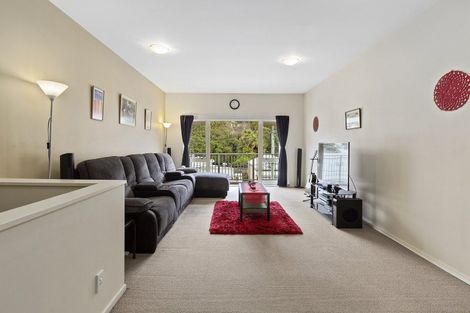 Photo of property in Luxford Villas, 309/72u Herald Street, Berhampore, Wellington, 6023