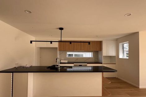 Photo of property in 20d Edwards Avenue, Henderson, Auckland, 0610
