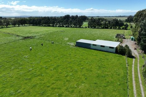 Photo of property in 693 Ryal Bush Wallacetown Road, Wallacetown, 9874