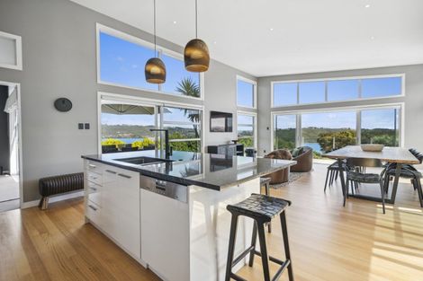 Photo of property in 14 Dornoch Place, Papakowhai, Porirua, 5024