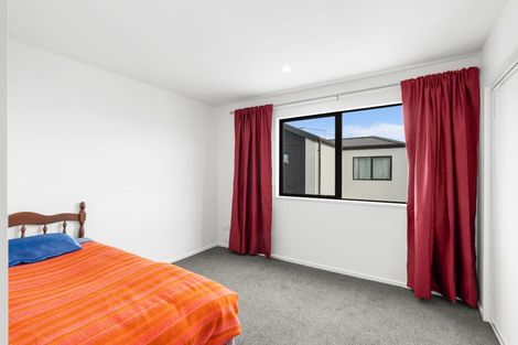 Photo of property in 2/304 Waterloo Road, Hornby, Christchurch, 8042