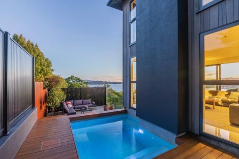 Photo of property in 14 Shalimar Crescent, Khandallah, Wellington, 6035