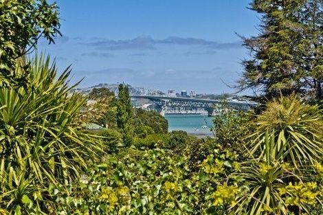 Photo of property in 26/15 Bush Lane, Northcote Point, Auckland, 0627