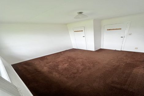 Photo of property in 93 Henderson Valley Road, Henderson, Auckland, 0612