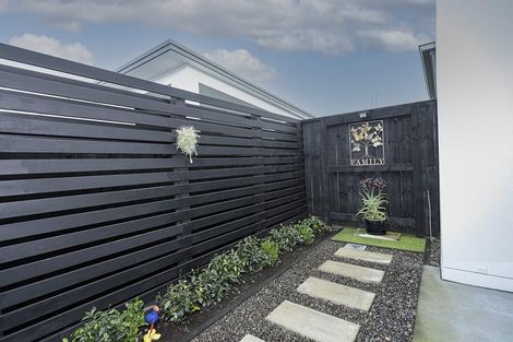 Photo of property in 39a Saint Pauls Drive, Brookfield, Tauranga, 3110