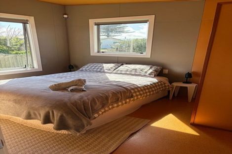 Photo of property in 22 Babbacombe Avenue, Otaki Beach, Otaki, 5512