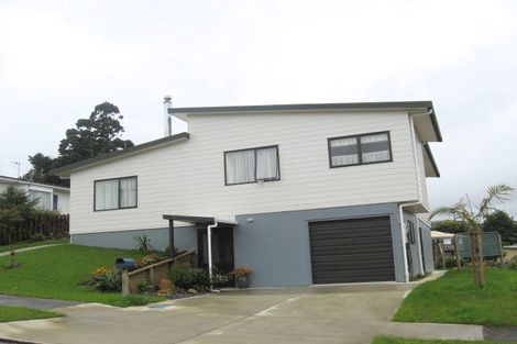 Photo of property in 9 Glover Place, Onerahi, Whangarei, 0110