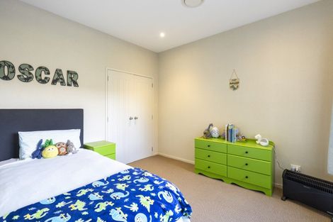 Photo of property in 10 Sampson Avenue, Waiwhakaiho, New Plymouth, 4312