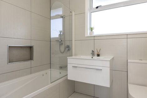 Photo of property in 36 Rata Street, Wairakei, Taupo, 3332