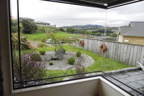 Photo of property in 11 Ring Lane, Paparangi, Wellington, 6037