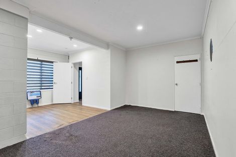 Photo of property in 66 Karina Road, Merrilands, New Plymouth, 4312
