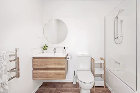 Photo of property in 12 Miromiro Street, Broomfield, Christchurch, 8042