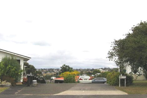 Photo of property in 1/54 Juniper Road, Sunnynook, Auckland, 0620