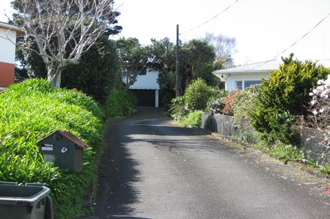 Photo of property in 6b Price Street, Westown, New Plymouth, 4310