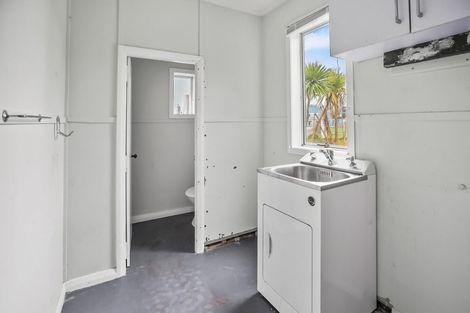 Photo of property in 24 Station Road, Paeroa, 3600