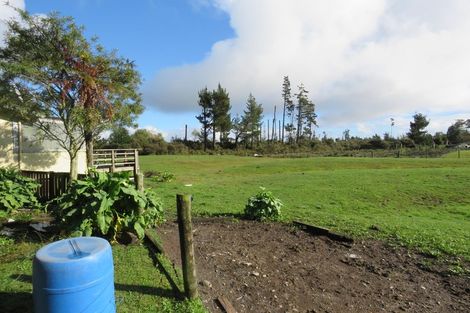 Photo of property in 393 Fairdown Road, Westport, 7891