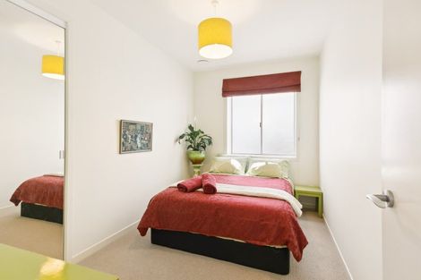 Photo of property in 122 Maida Vale Road, Roseneath, Wellington, 6011
