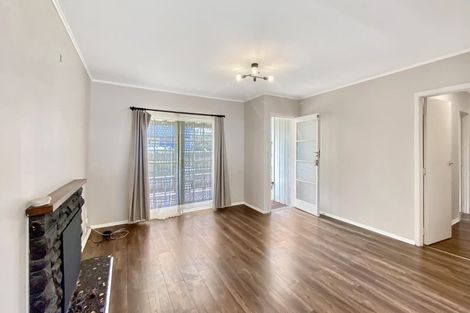 Photo of property in 6 Hughdene Place, Henderson, Auckland, 0610
