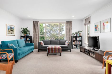 Photo of property in 52 Magellan Rise, Flagstaff, Hamilton, 3210