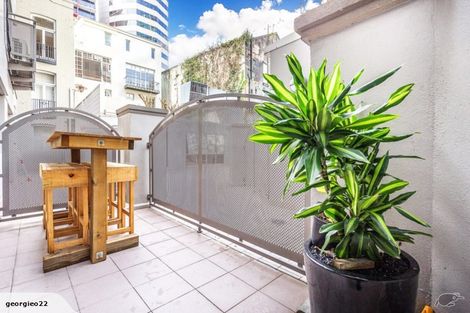 Photo of property in 1 Emily Place, Bellevue, Tauranga, 3110