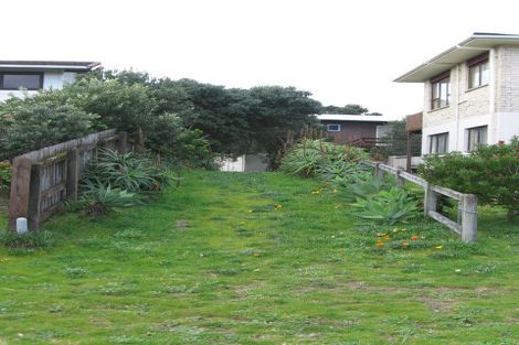 Photo of property in 35 Prescott Place, Pauanui, Hikuai, 3579