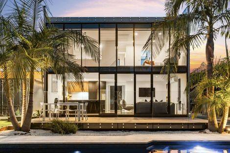 Photo of property in 4 Halyard Place, Te Atatu Peninsula, Auckland, 0610