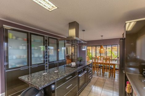 Photo of property in 64 Hetley Crescent, Taradale, Napier, 4112