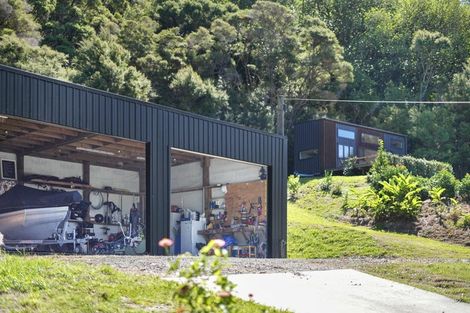Photo of property in 91 Weranui Road, Waiwera, Orewa, 0994