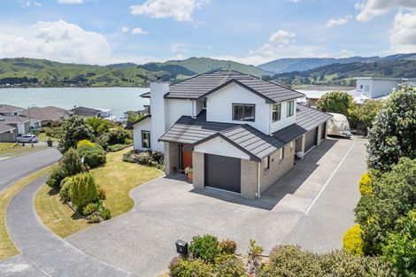 Photo of property in 24 The Masthead, Whitby, Porirua, 5024