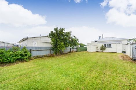 Photo of property in 14 Blackwell Street, Marton, 4710