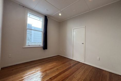 Photo of property in 377 Adelaide Road, Newtown, Wellington, 6021