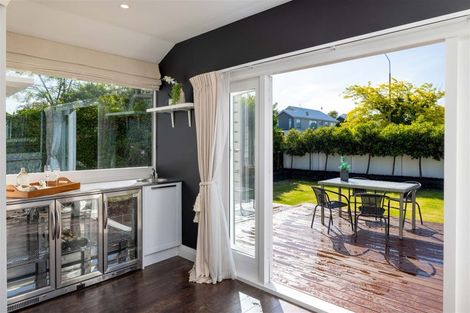 Photo of property in 138 Innes Road, St Albans, Christchurch, 8052