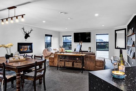 Photo of property in 34 Mercade Close, Stratford, 4332