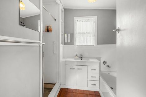 Photo of property in 10 Reservoir Street, Putaruru, 3411