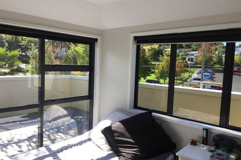 Photo of property in 40 Lyons Avenue, Murrays Bay, Auckland, 0630