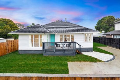 Photo of property in 9c Edwards Avenue, Henderson, Auckland, 0610