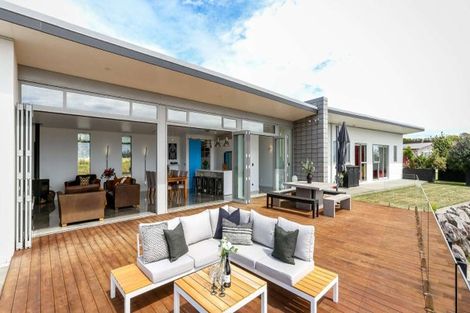 Photo of property in 11 Wilson Road, Urenui, 4375