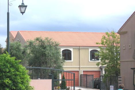 Photo of property in Tuscany Towers, 24/1 Ambrico Place, New Lynn, Auckland, 0600