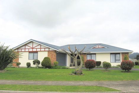 Photo of property in 11 Jacaranda Drive, Whitianga, 3510