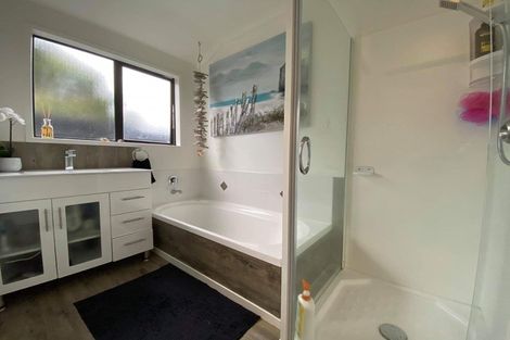 Photo of property in 53 Calypso Drive, Papamoa Beach, Papamoa, 3118