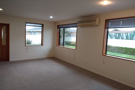 Photo of property in 12a Prossers Road, Saint Martins, Christchurch, 8022