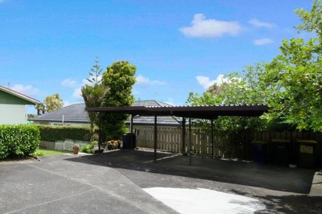 Photo of property in 2/37 Rosier Road, Glen Eden, Auckland, 0602