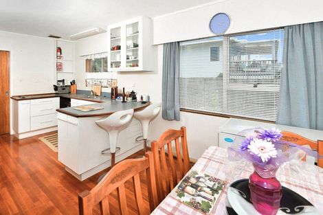 Photo of property in 27 Bream Bay Drive, Ruakaka, 0116