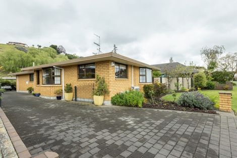 Photo of property in 60 Ngarimu Crescent, Taradale, Napier, 4112
