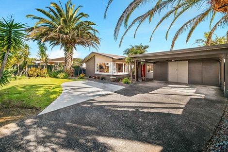 Photo of property in 5 Cascades Road, Pakuranga Heights, Auckland, 2010